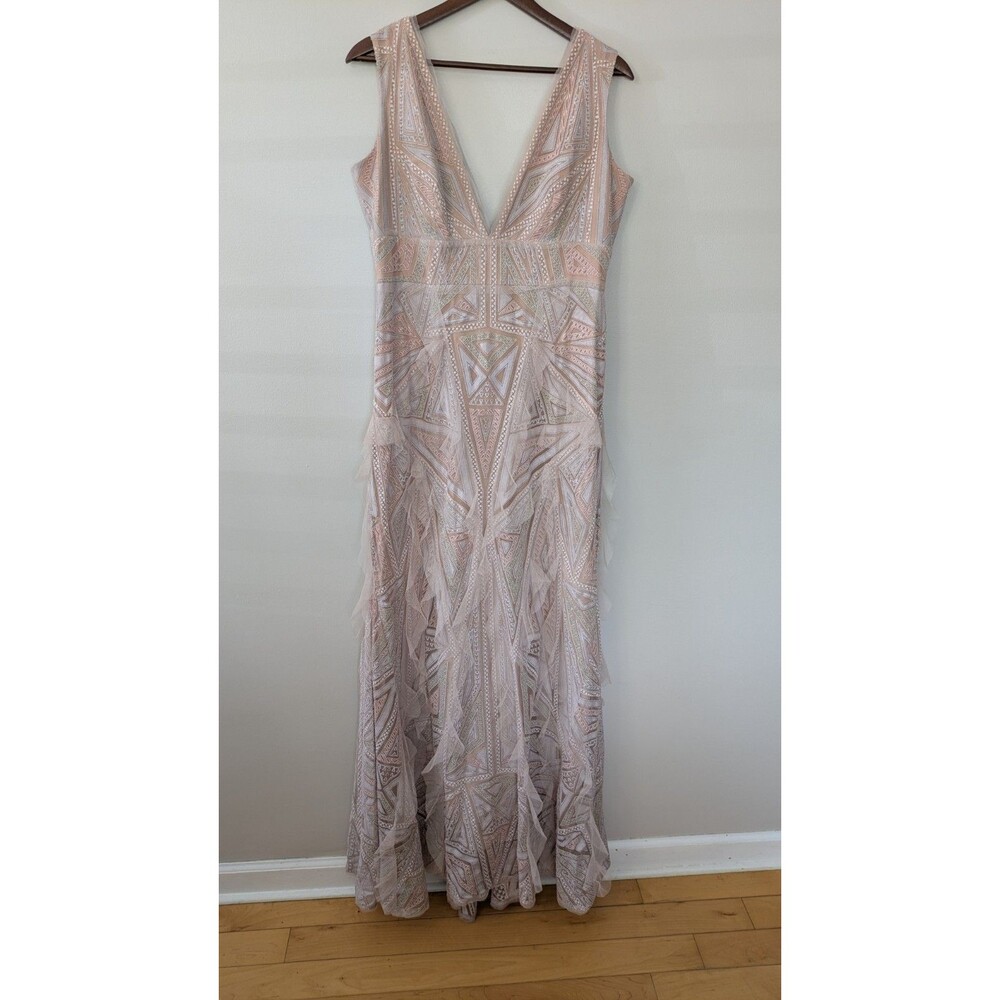BCBG Max Azria Blush Mesh Formal Gown 12 Plunge Cascade Tulle Ethereal Romantic